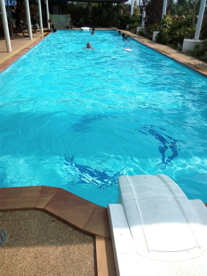 Peace Pool Resort Khun Han Exteriér fotografie